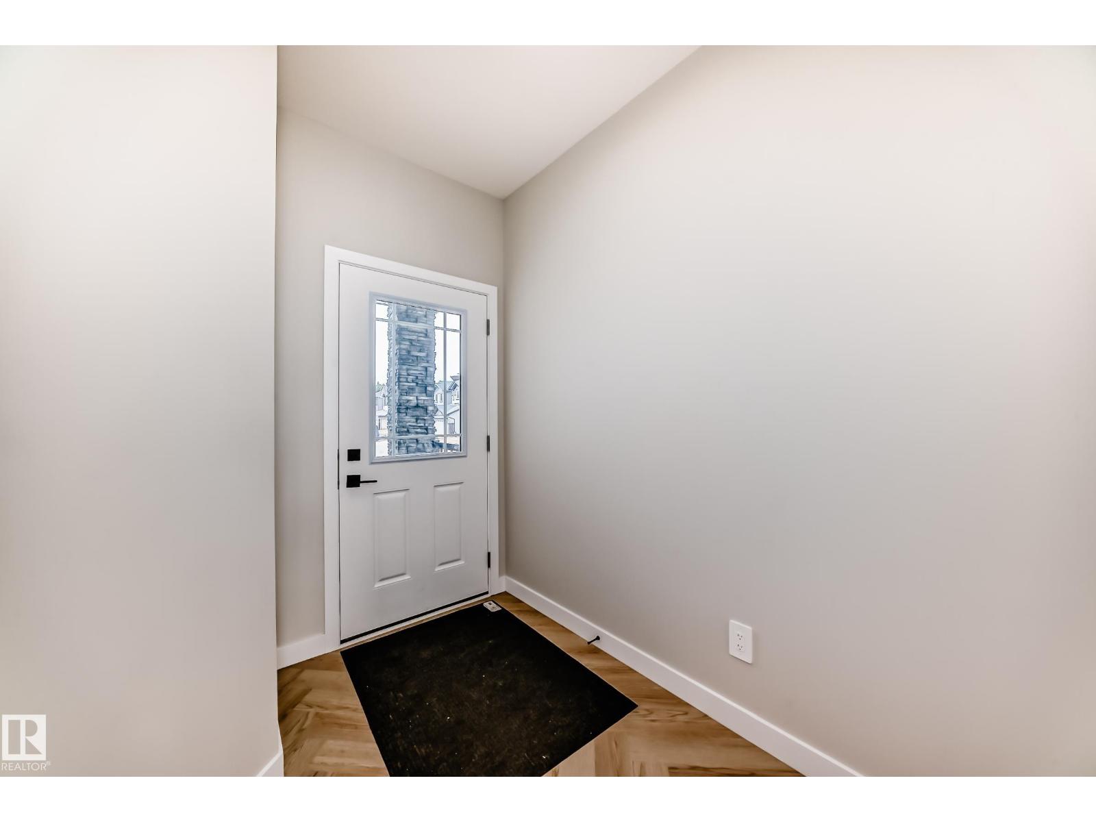 4231 206 ST NW - 4