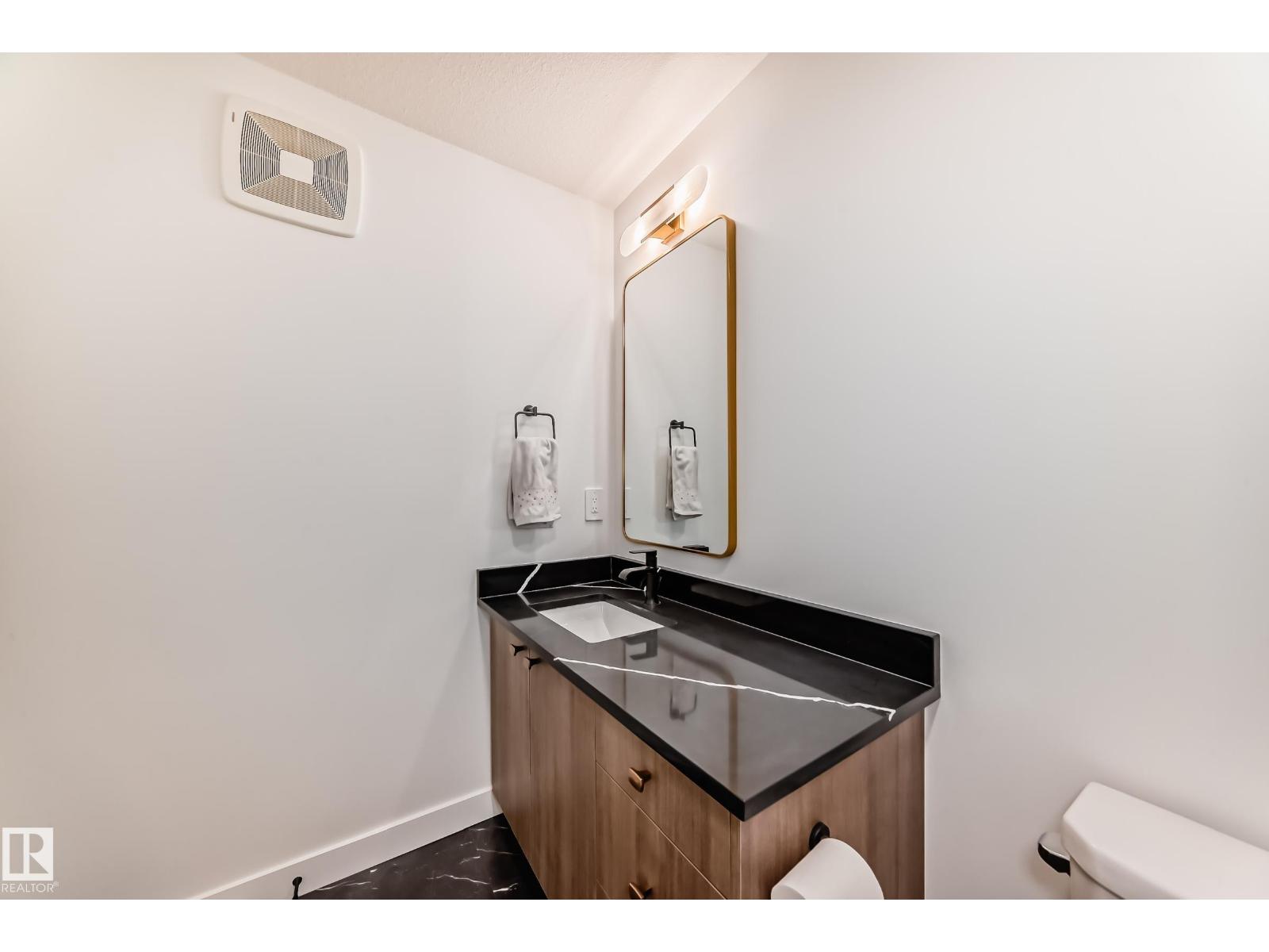 4231 206 ST NW - 49
