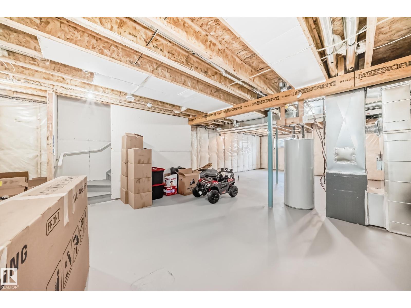 4231 206 ST NW - 56