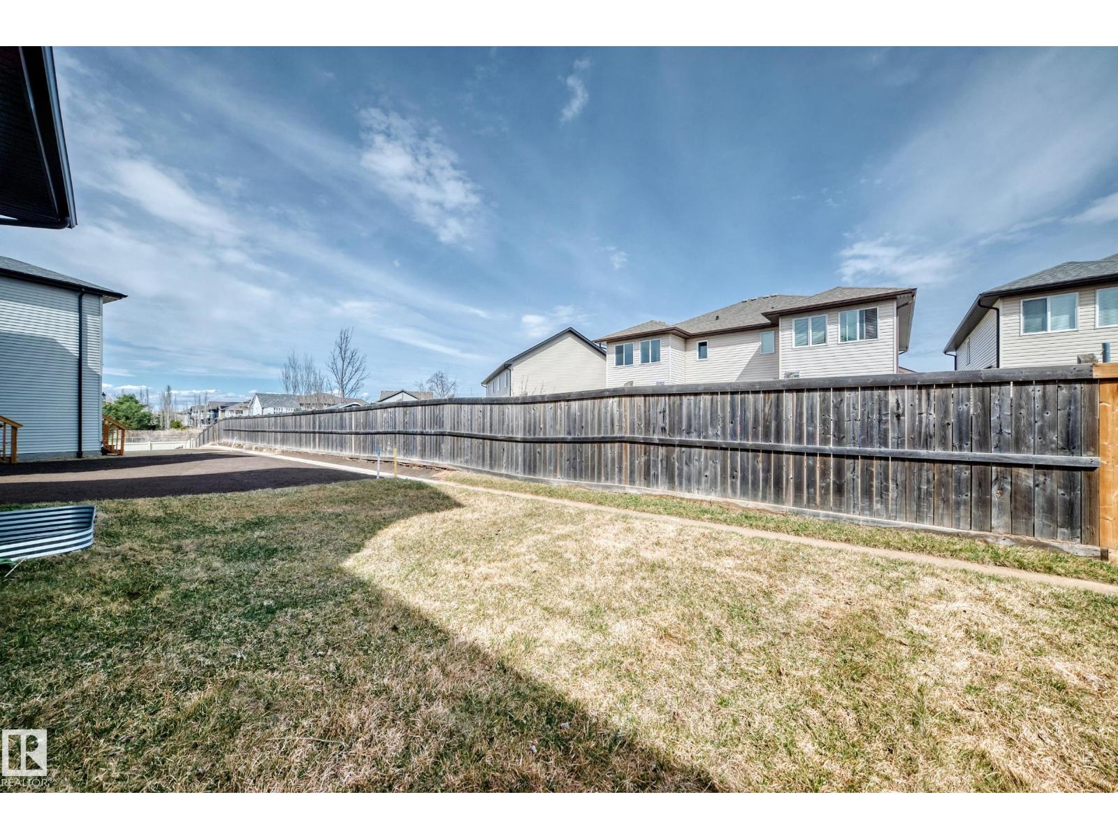 4231 206 ST NW - 62