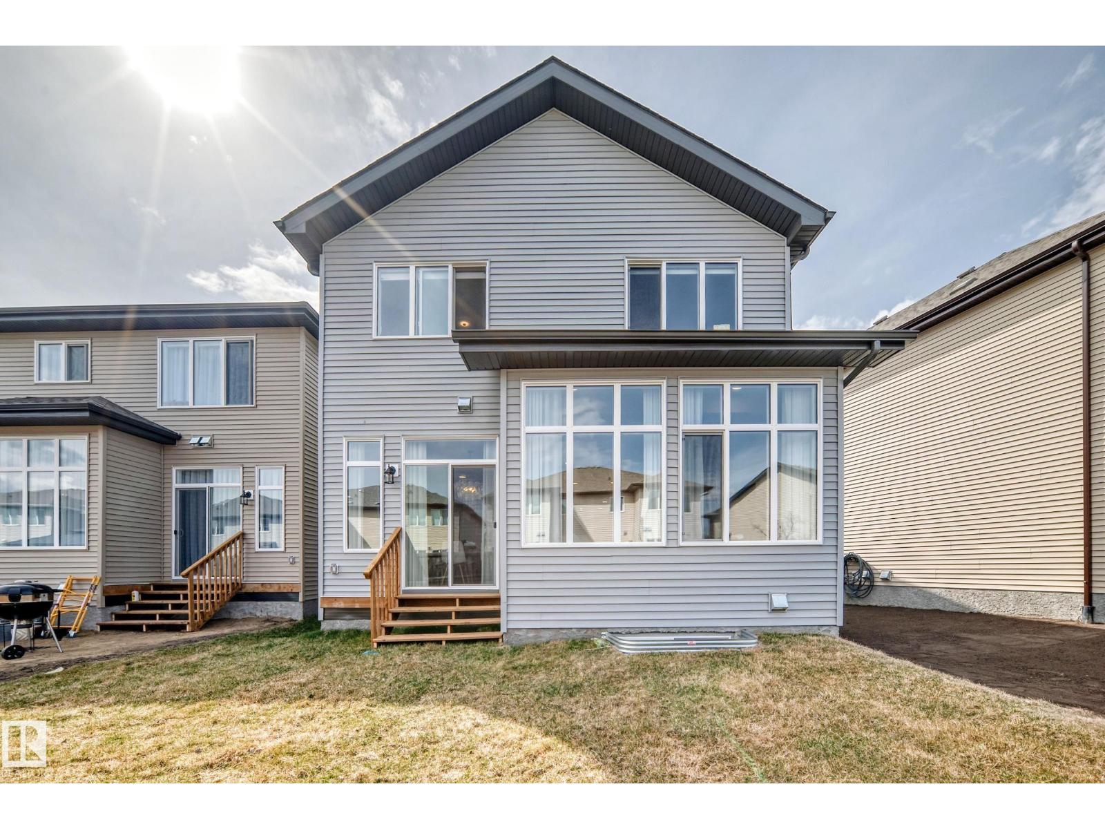 4231 206 ST NW - 64