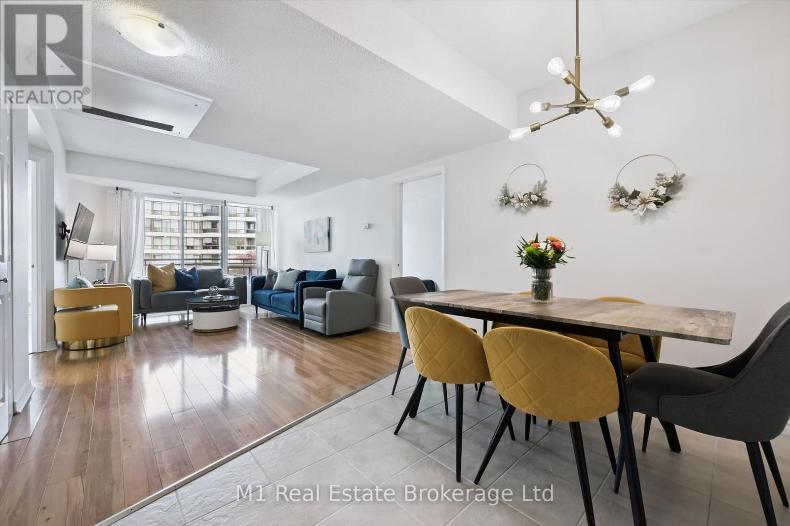 #208 105 BAGOT STREET - 14