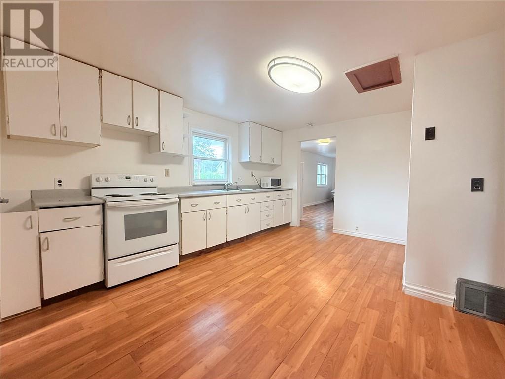 321 Mountain Street - 11