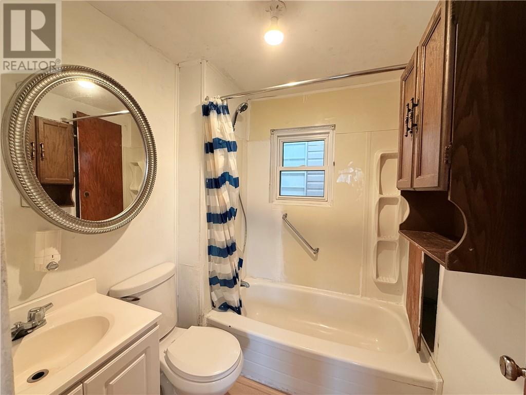 321 Mountain Street - 13