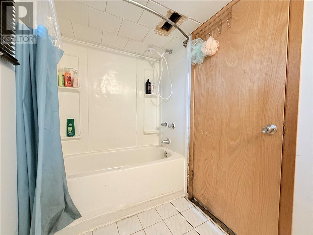 321 Mountain Street - 22