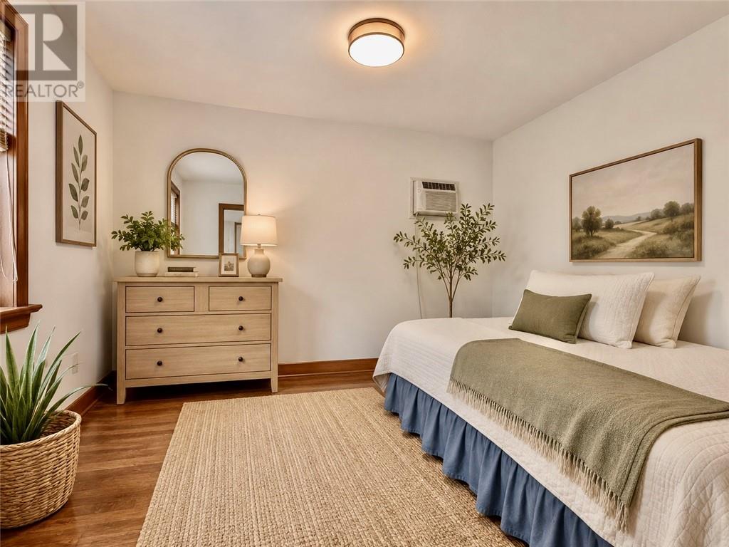 321 Mountain Street - 8