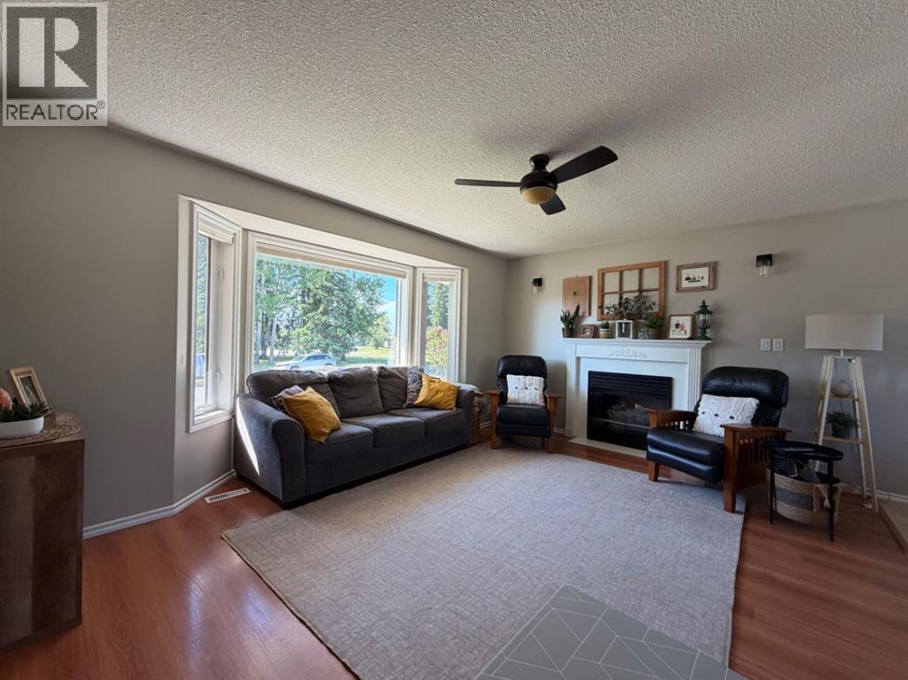 1658 EDSON Drive — photo 13