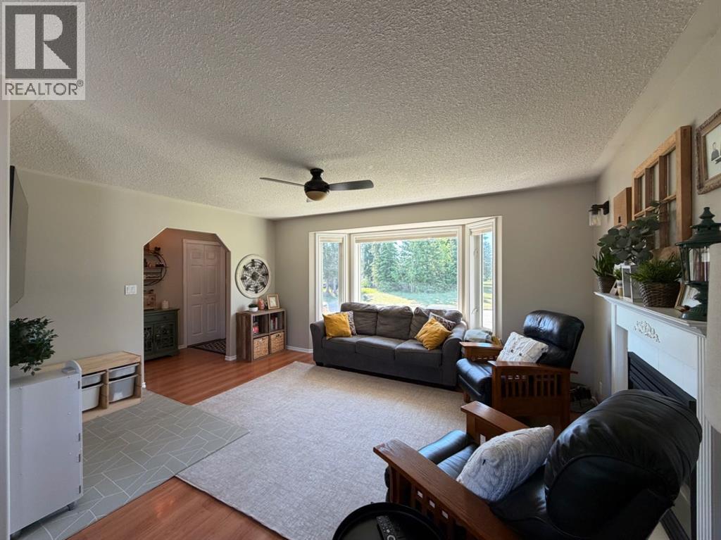 1658 EDSON Drive — photo 15