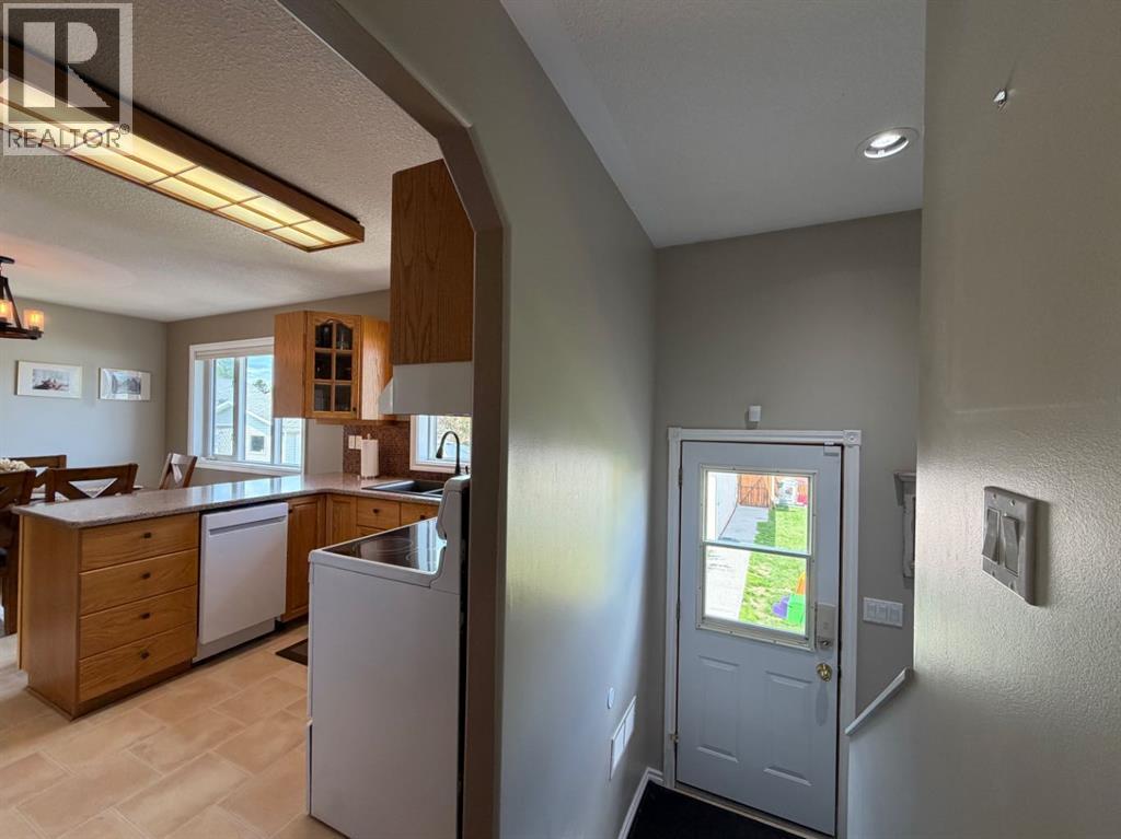 1658 EDSON Drive — photo 34