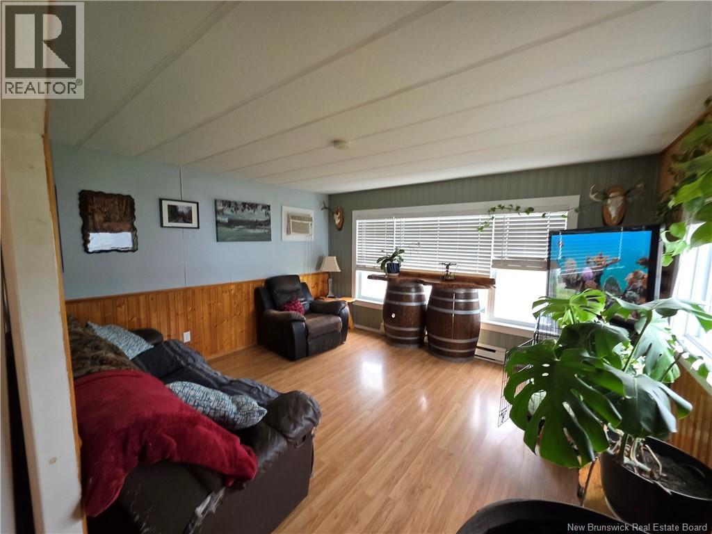 6 Leafwood Crescent - 4