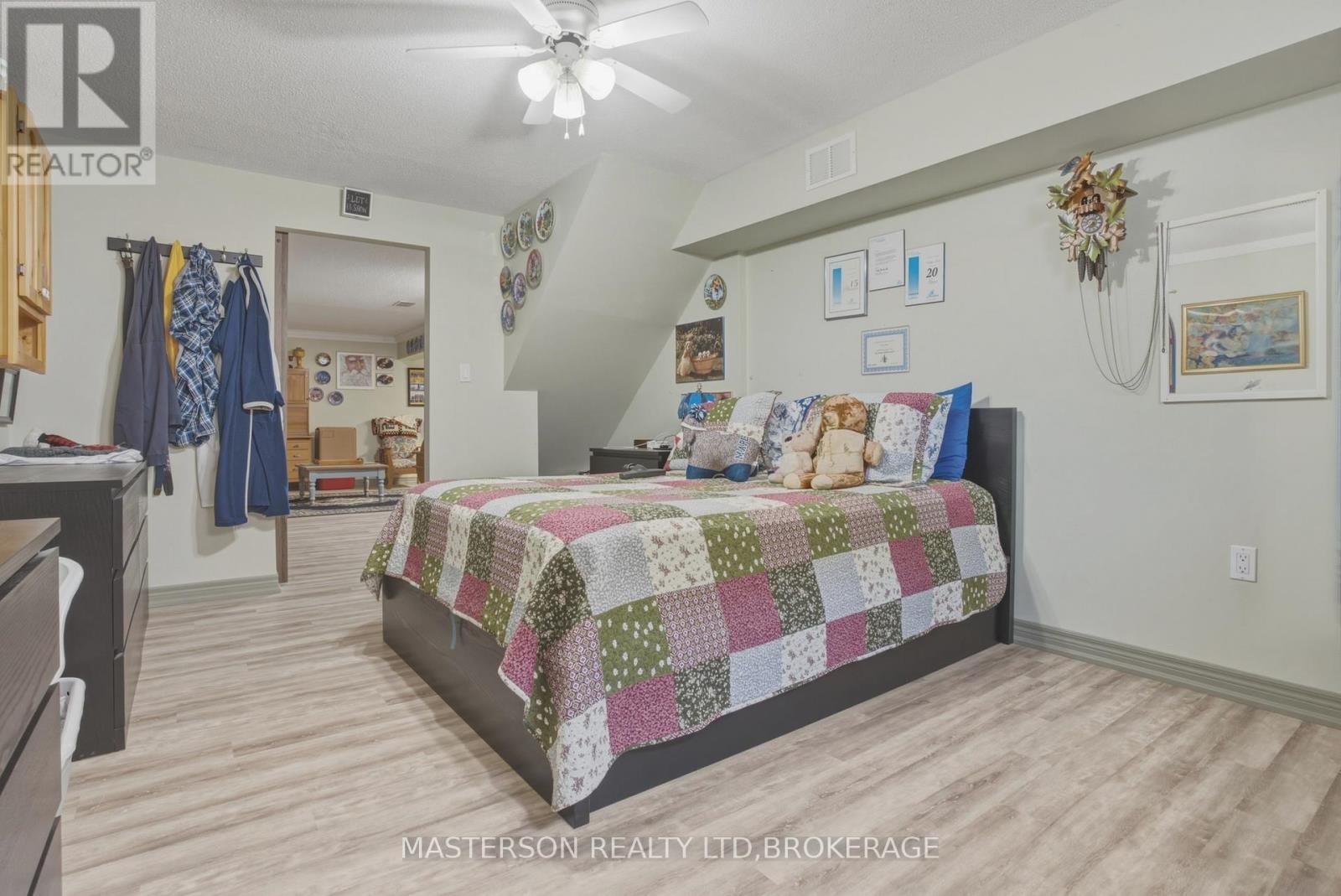 5136 MARSHALL ROAD - 21