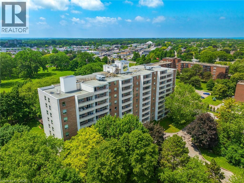 #1002 365 GENEVA Street - Image 25