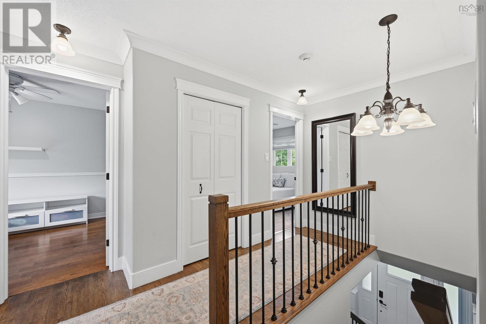 Property 34 of 49 of 321 NORMAN Boulevard