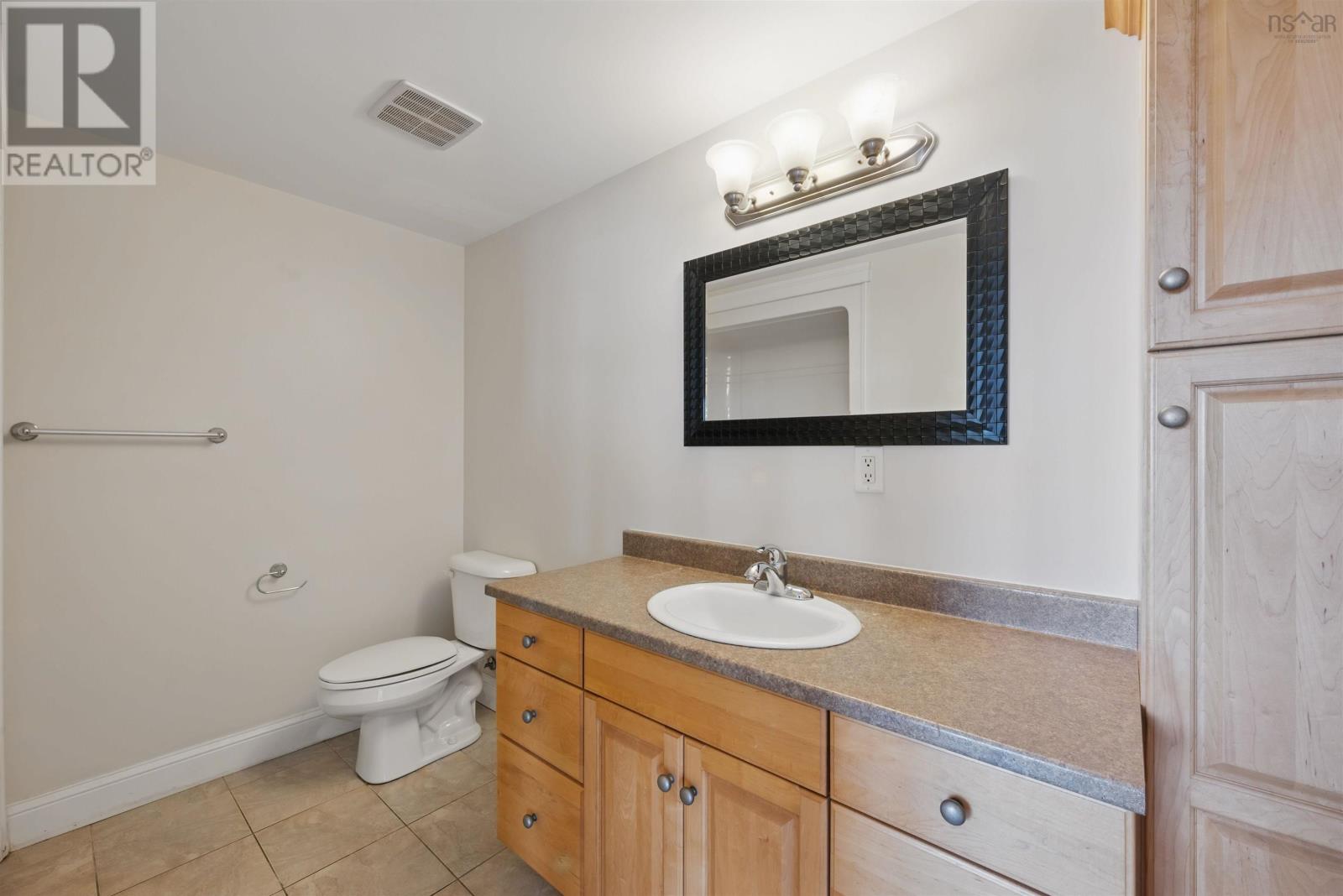 #901 60 Walter Havill Drive - 21