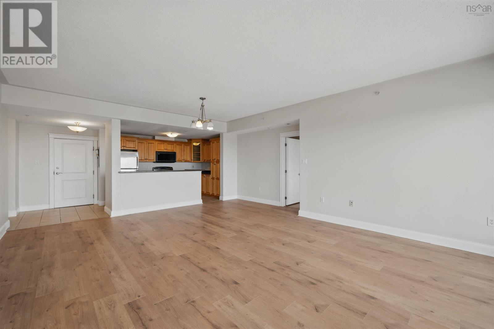 #901 60 Walter Havill Drive - 10