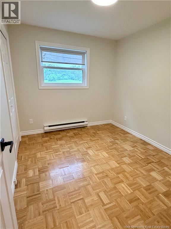 438 McKinnon - 17