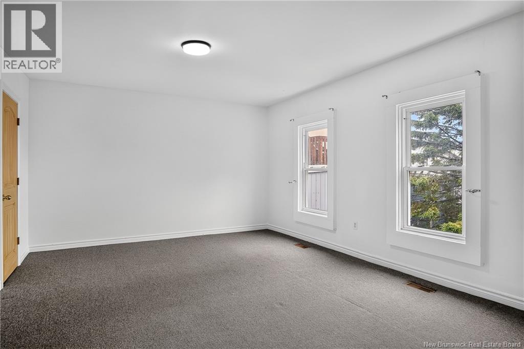 5 Paddock Street - Image 34