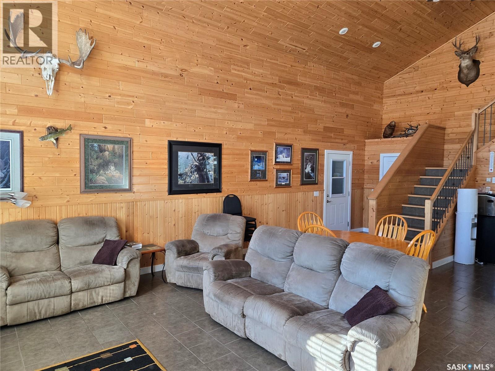 7 Lakeview DRIVE - 18