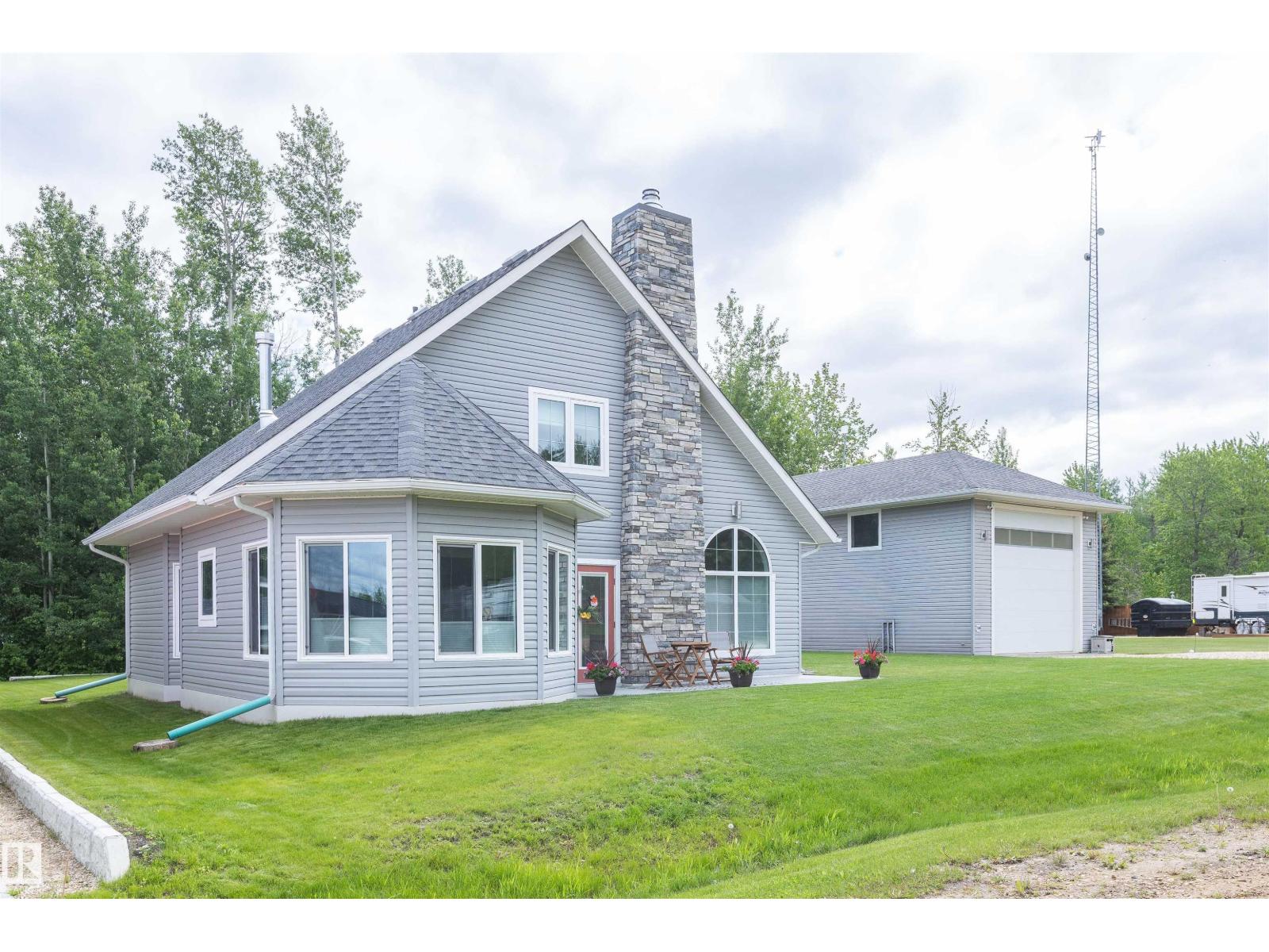#86 160 Peace River AV - 2