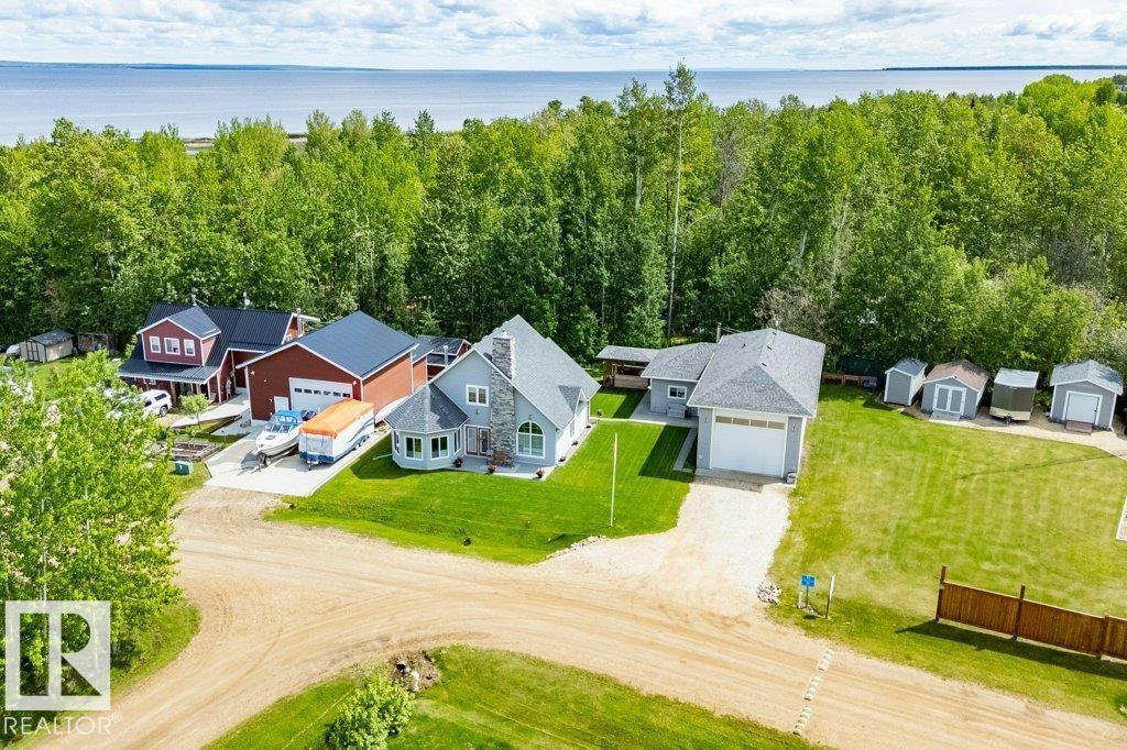 #86 160 Peace River AV - 51