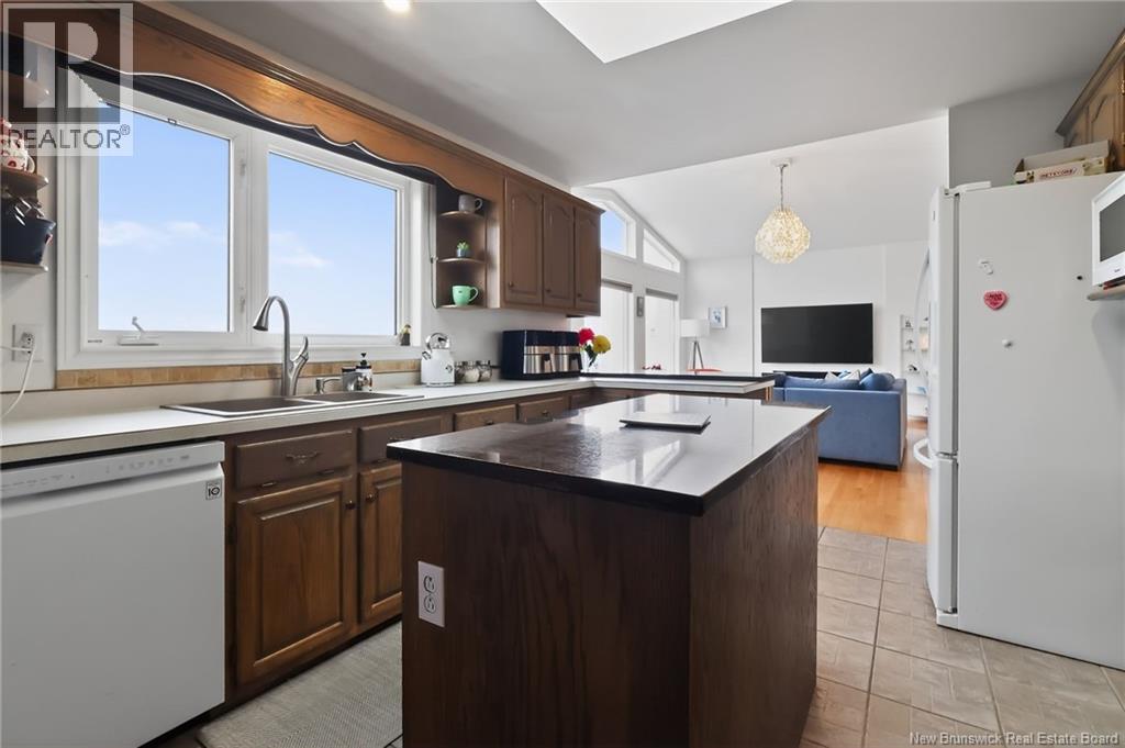 38 Edgemount Dr - 21