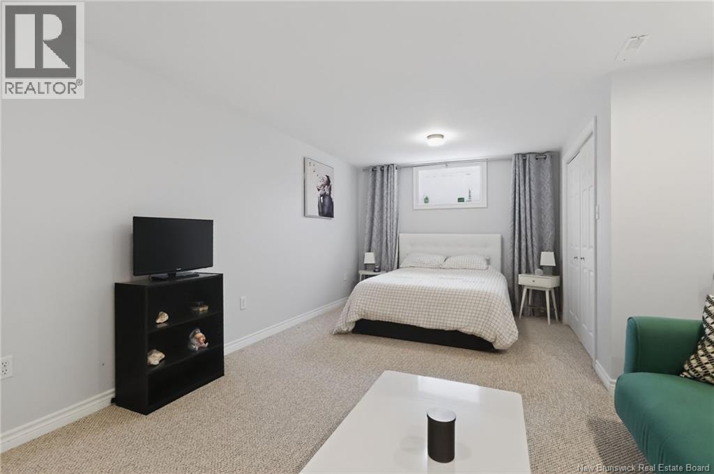 38 Edgemount Dr - 32