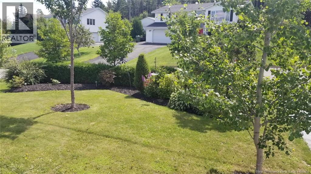 38 Edgemount Dr - 41