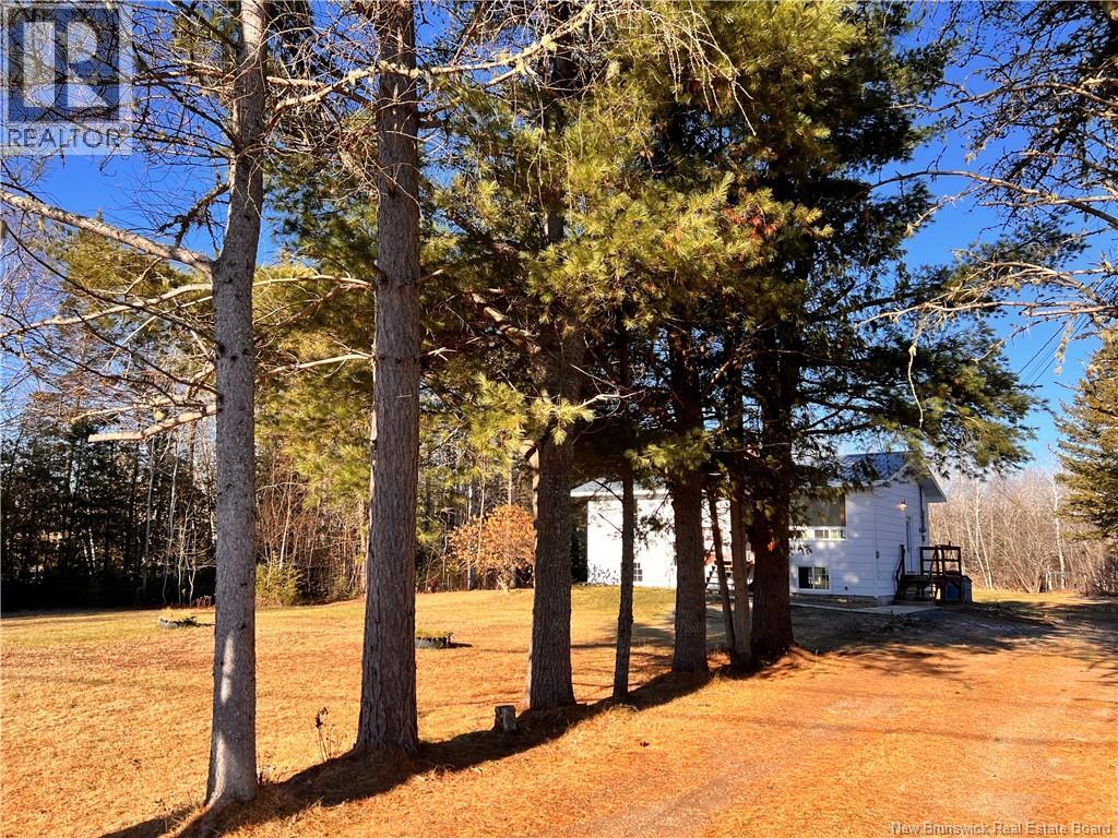 2758 Sainte-Anne Road - 2