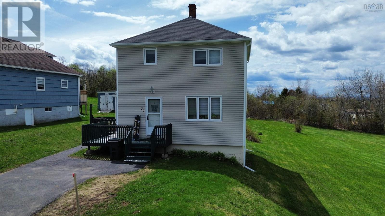 70 Wolsley - 18