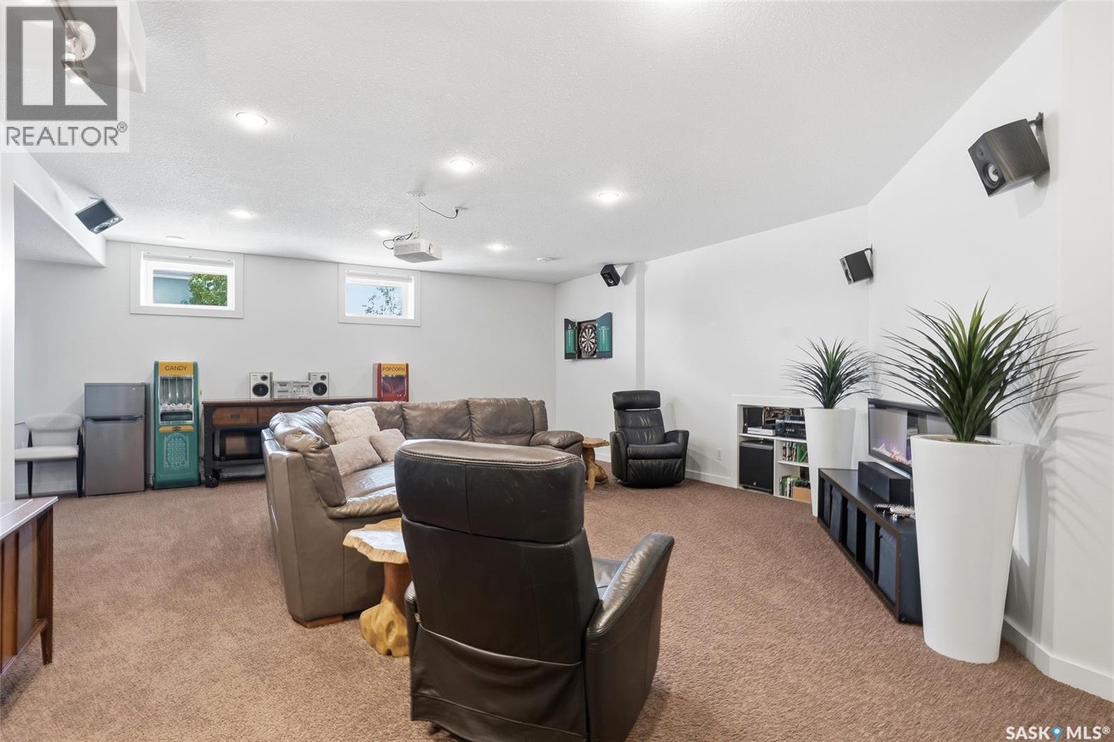 519 Trimble CRESCENT — photo 35