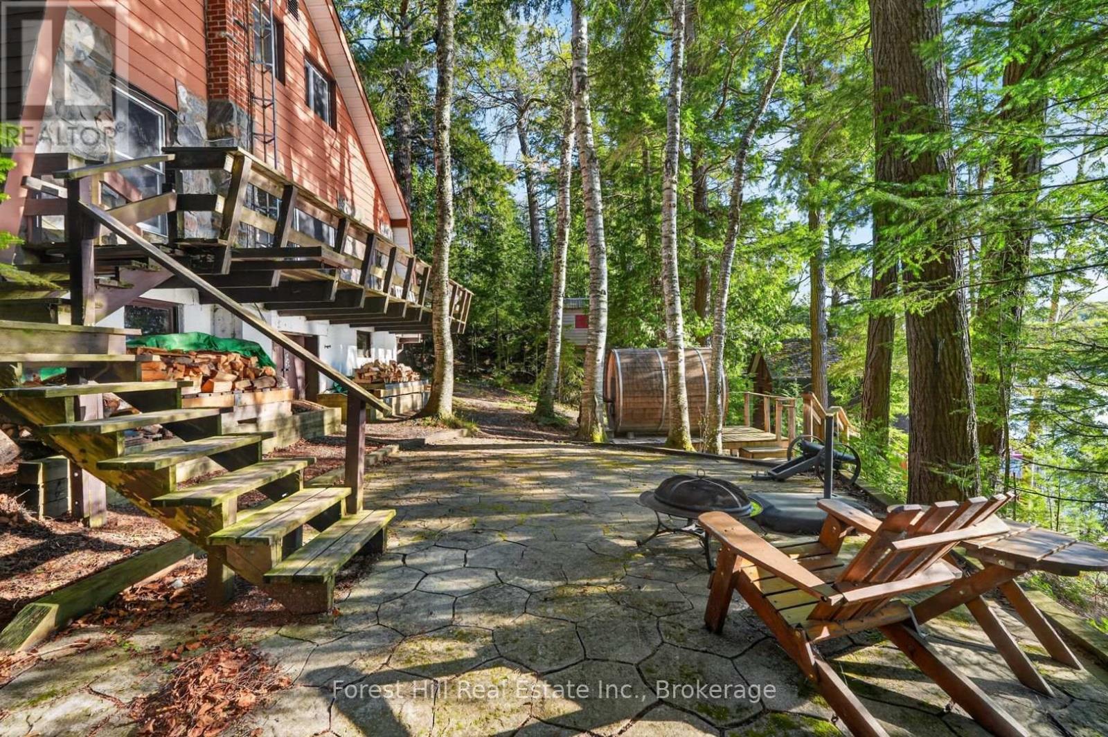 136 ROCK POINT ROAD - 11
