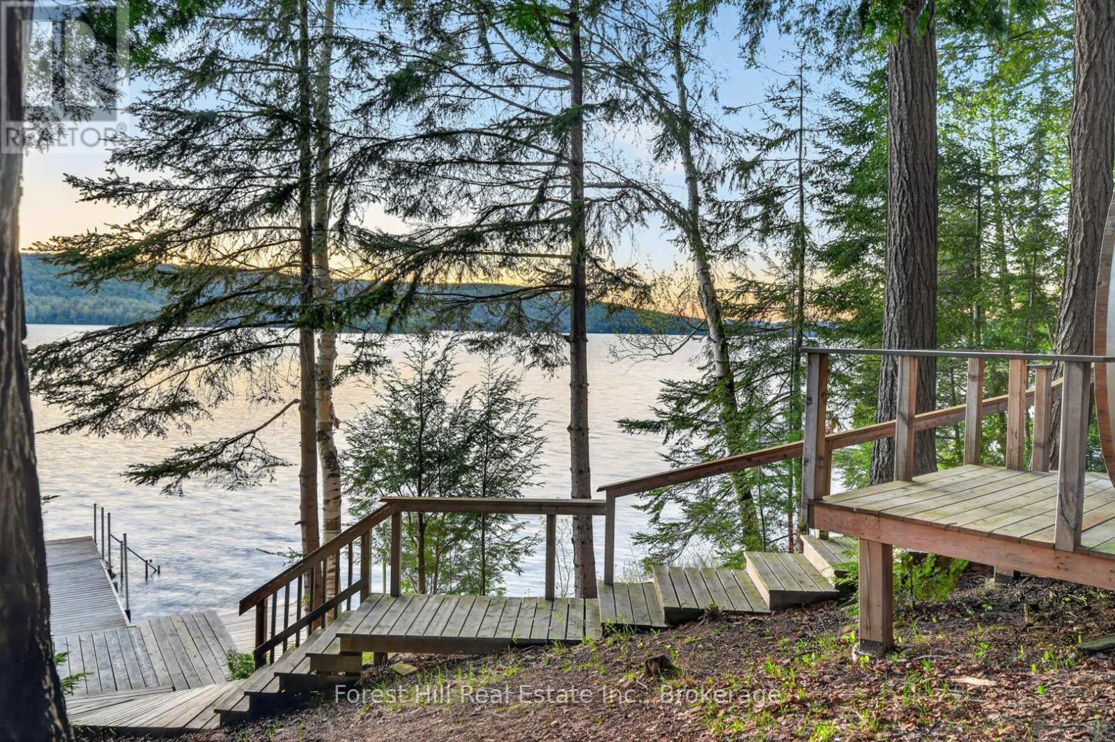 136 ROCK POINT ROAD - 35