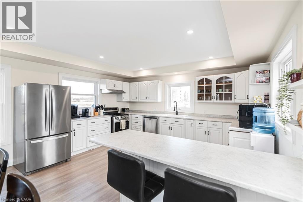 136 RYMER Road - 17