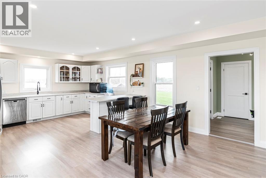 136 RYMER Road - 14