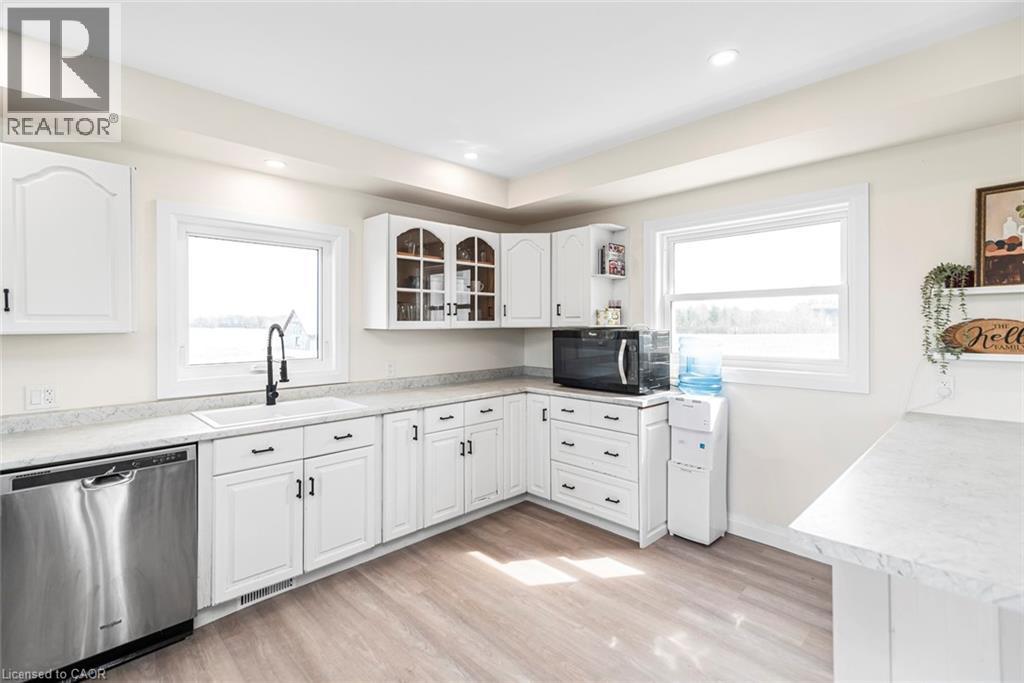 136 RYMER Road - 13