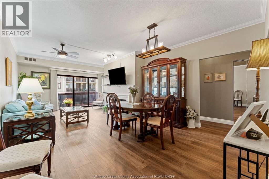 #702 3663 Riverside DRIVE East - 11