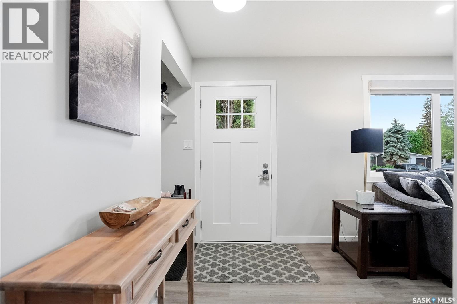 3345 Mountbatten STREET - 4