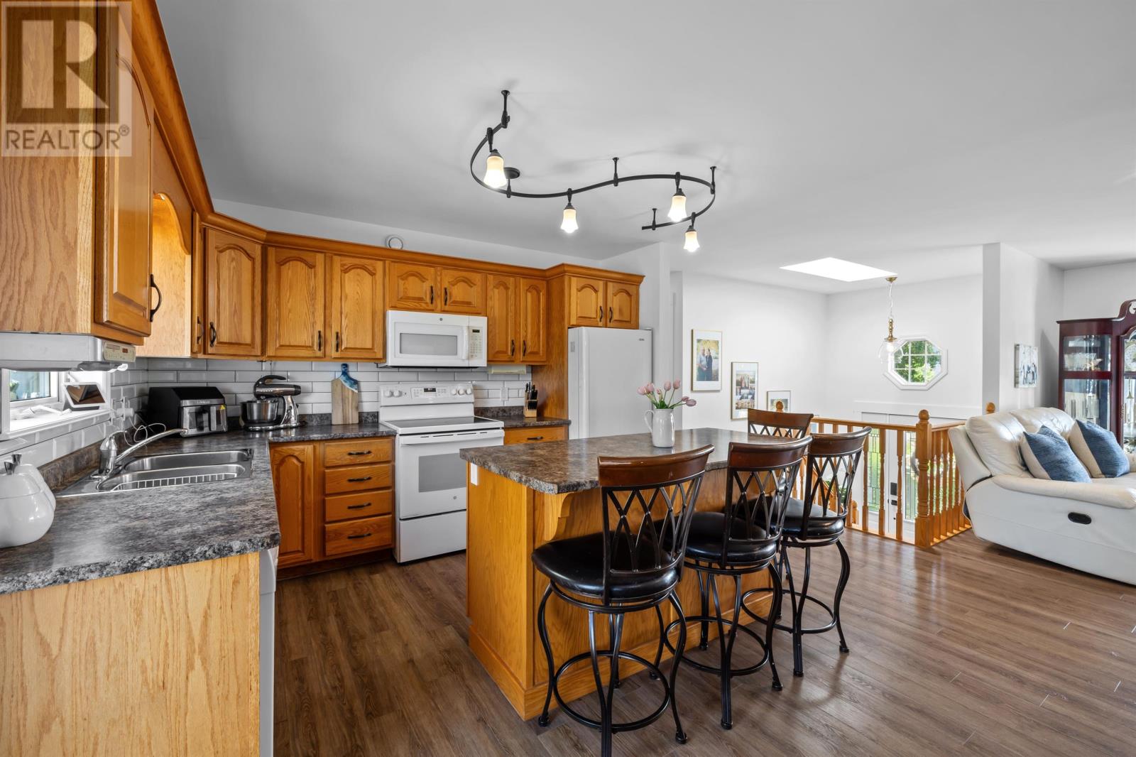 102 Crozier Drive - 13