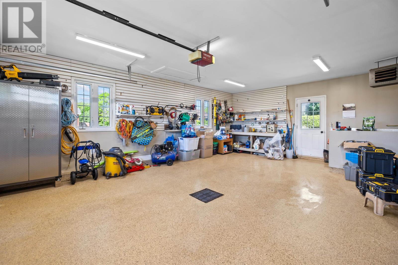 102 Crozier Drive - 45