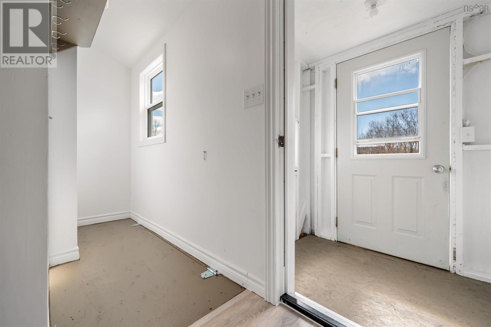 2482 Athol Road - 25