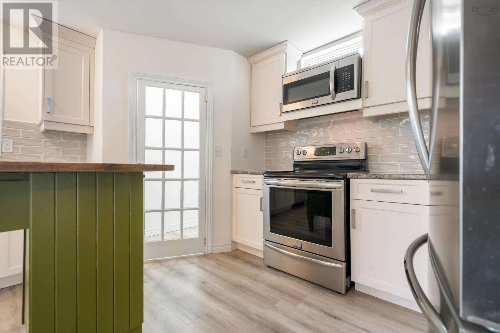 2482 Athol Road - 10