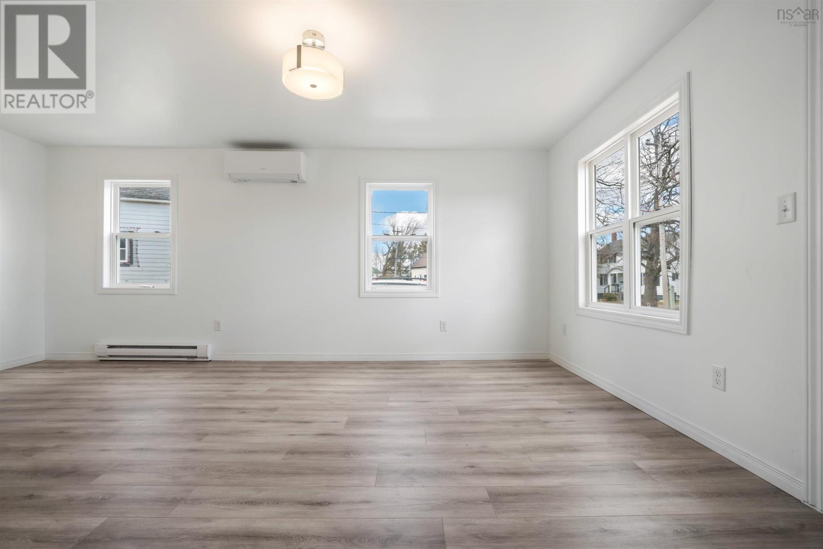 2482 Athol Road - 17