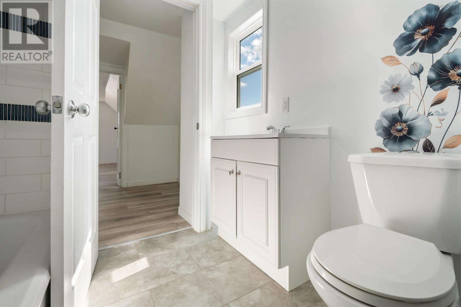 2482 Athol Road - 34