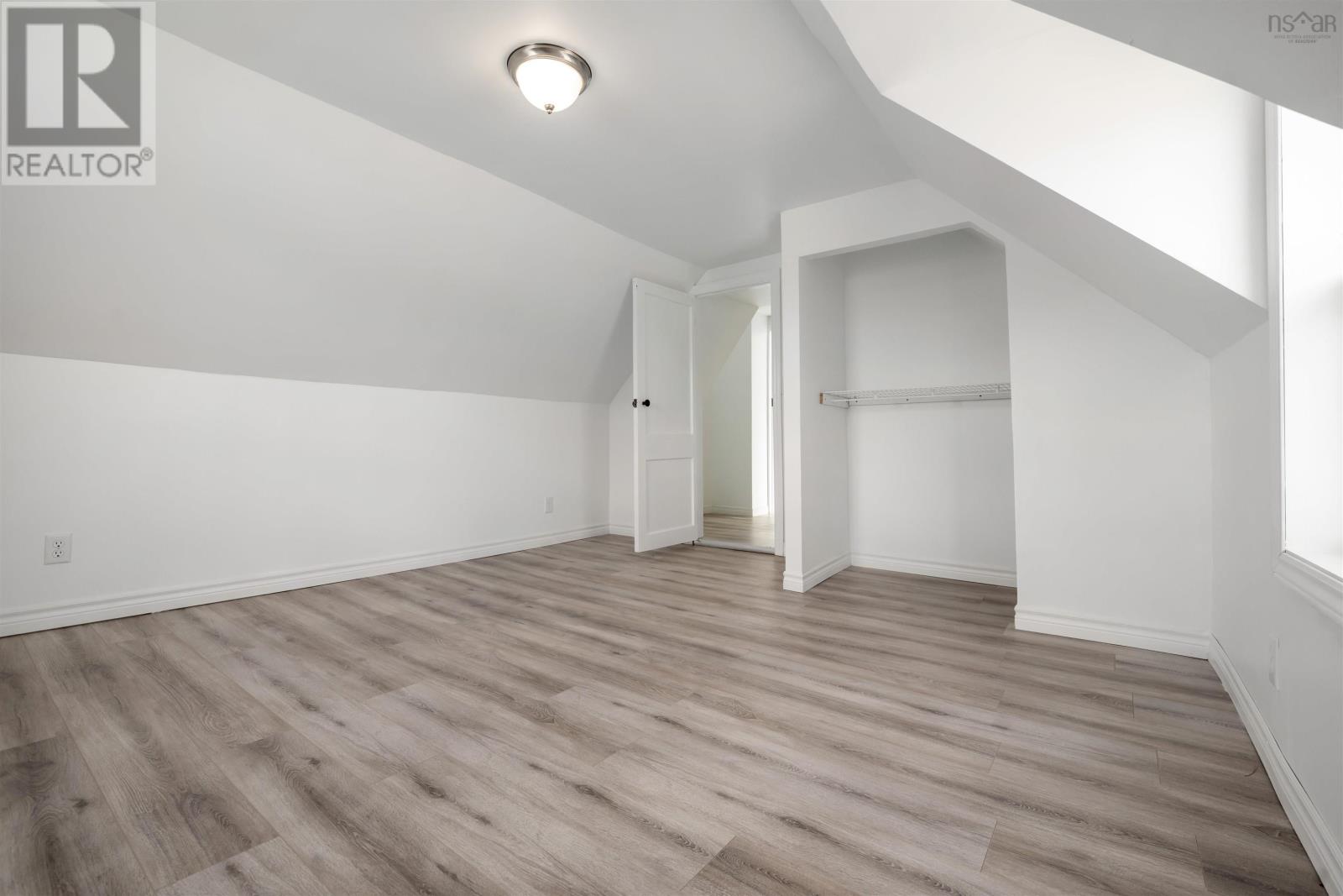 2482 Athol Road - 38