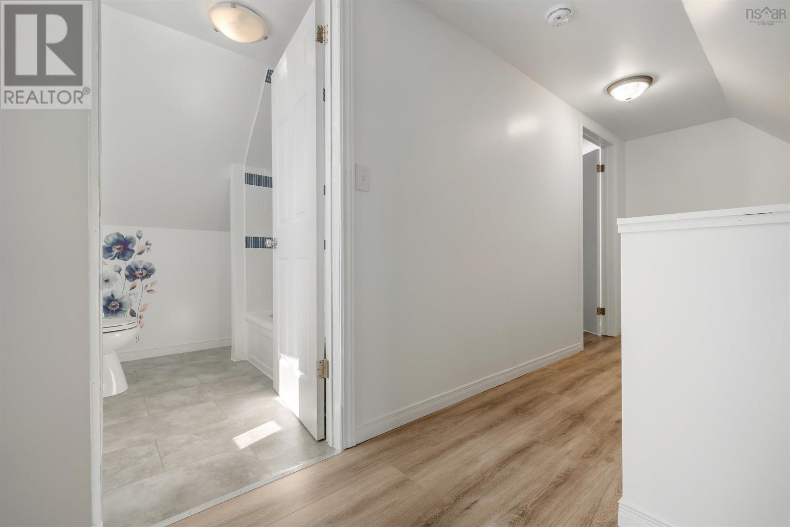 2482 Athol Road - 35