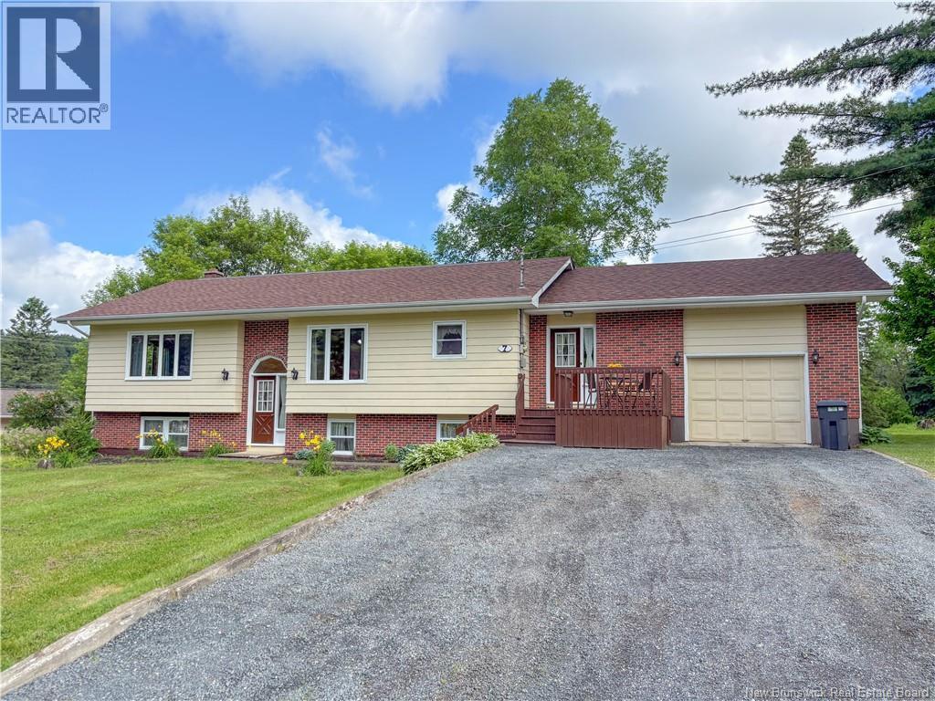 7 Birchwood Street - 1