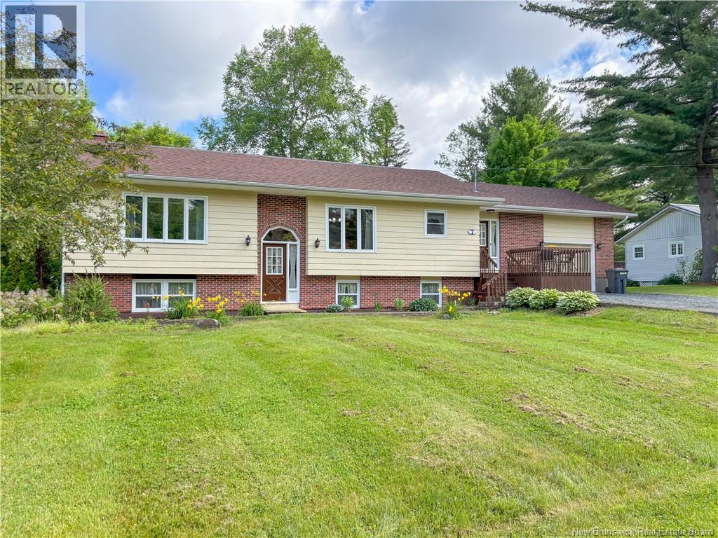 7 Birchwood Street - Image 2