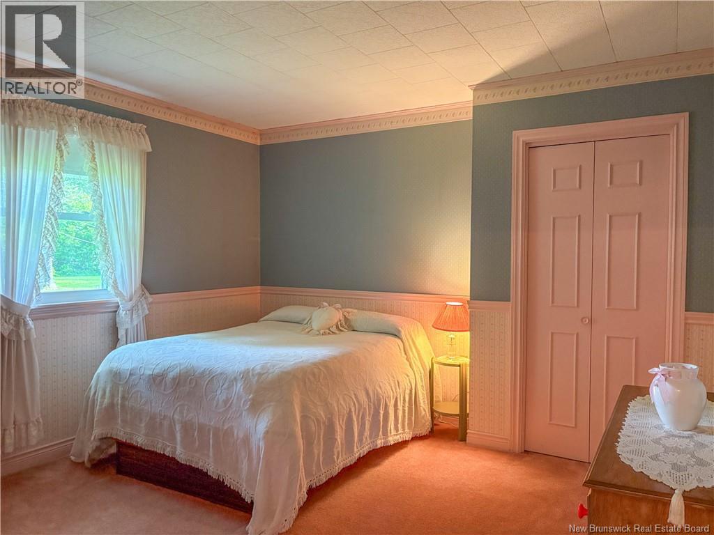 7 Birchwood Street - 25