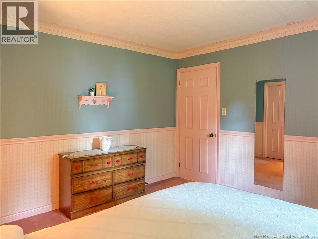 7 Birchwood Street - 27