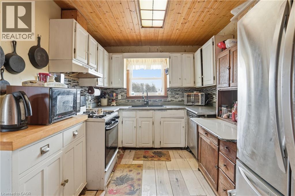 2538 GARRISON Road - 11